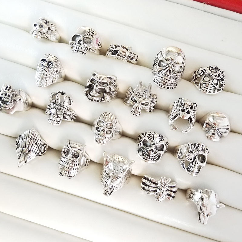 50pcs/ Box Mixed Skull Shape Rrings