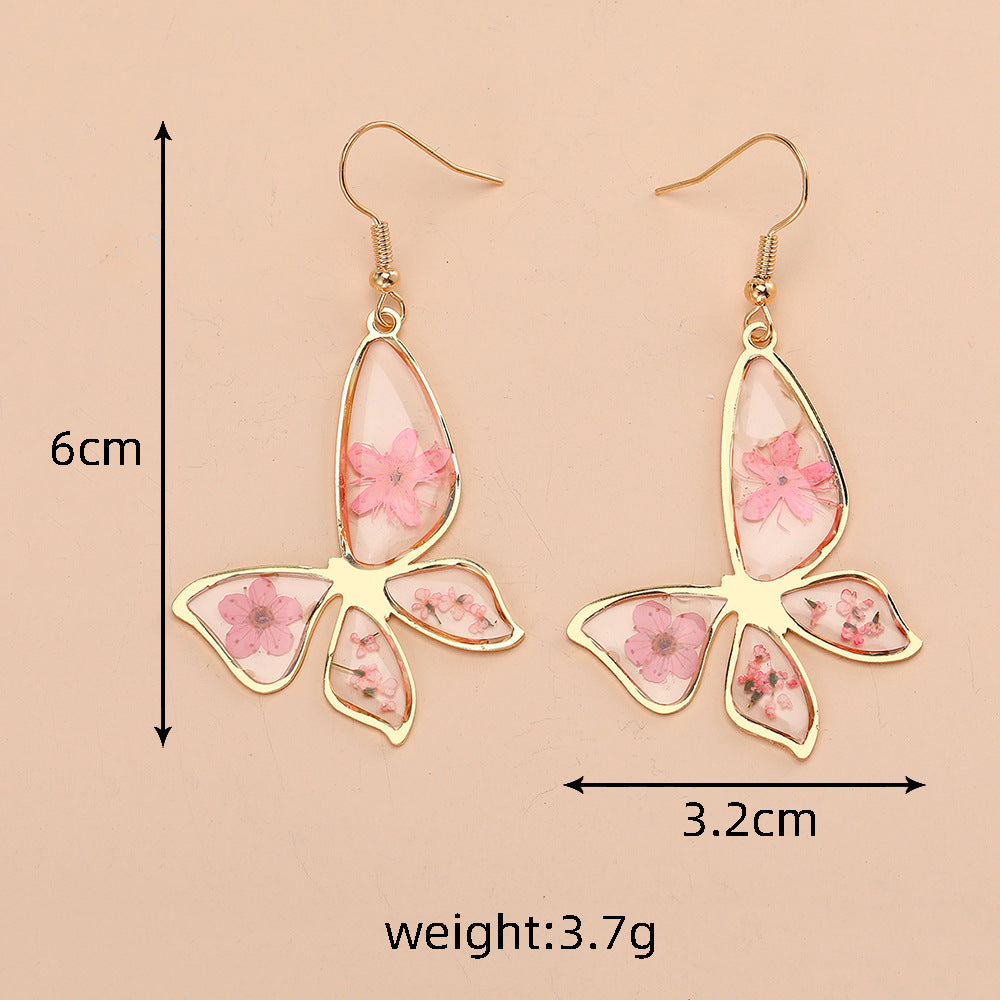 Irregular lace dried flower earrings