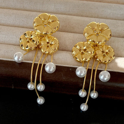 Vintage Gold Pearl Earrings Tassel Stud Earrings No Piercing Ear Clip