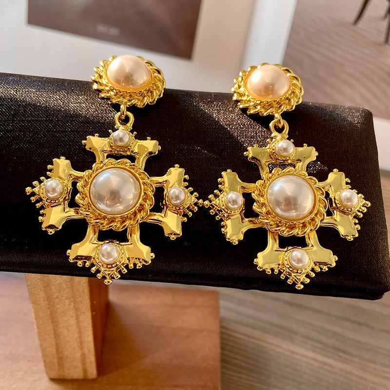 Vintage Gold Pearl Earrings Tassel Stud Earrings No Piercing Ear Clip