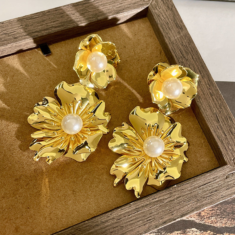 Vintage Gold Pearl Earrings Tassel Stud Earrings No Piercing Ear Clip