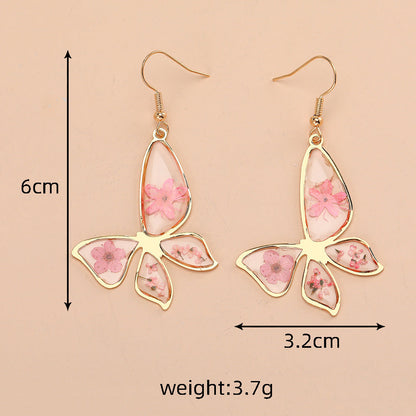 Irregular lace dried flower earrings