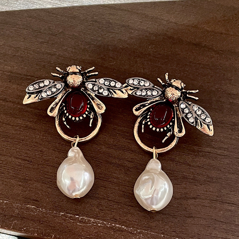 Vintage Gold Pearl Earrings Tassel Stud Earrings No Piercing Ear Clip