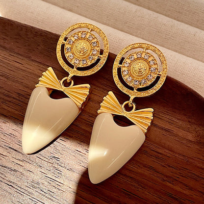 Vintage Gold Pearl Earrings Tassel Stud Earrings No Piercing Ear Clip