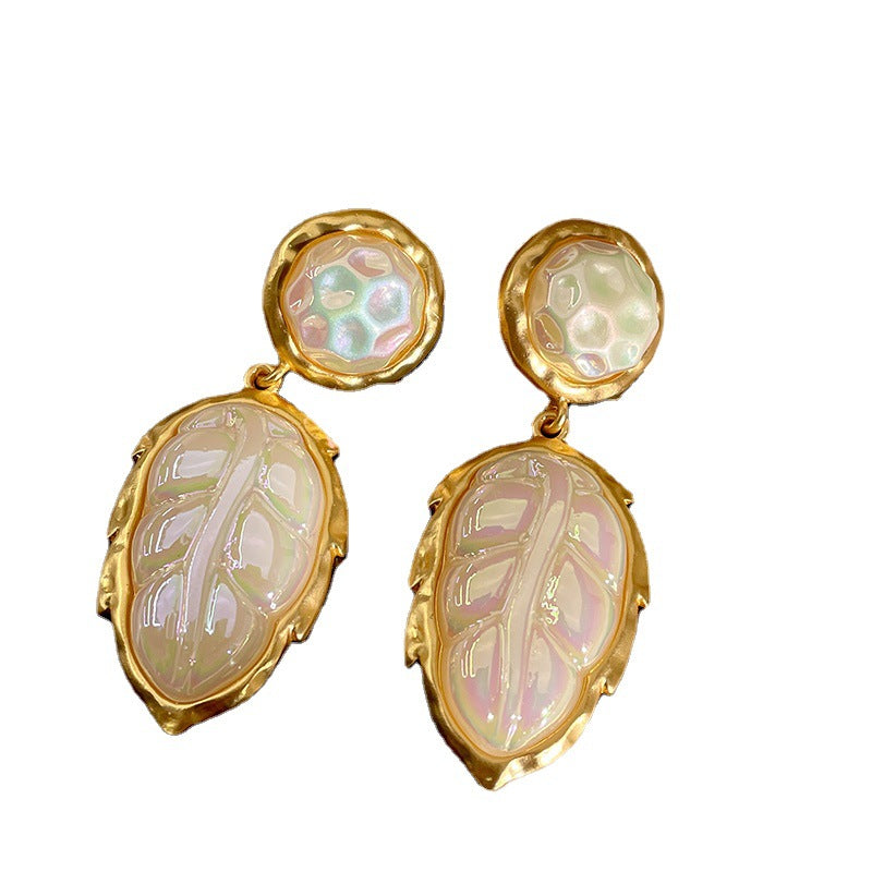 Vintage Gold Pearl Earrings Tassel Stud Earrings No Piercing Ear Clip