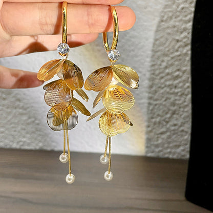 Vintage Gold Pearl Earrings Tassel Stud Earrings No Piercing Ear Clip