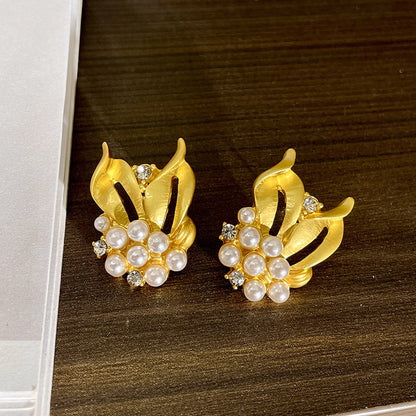 Vintage Gold Pearl Earrings Tassel Stud Earrings No Piercing Ear Clip