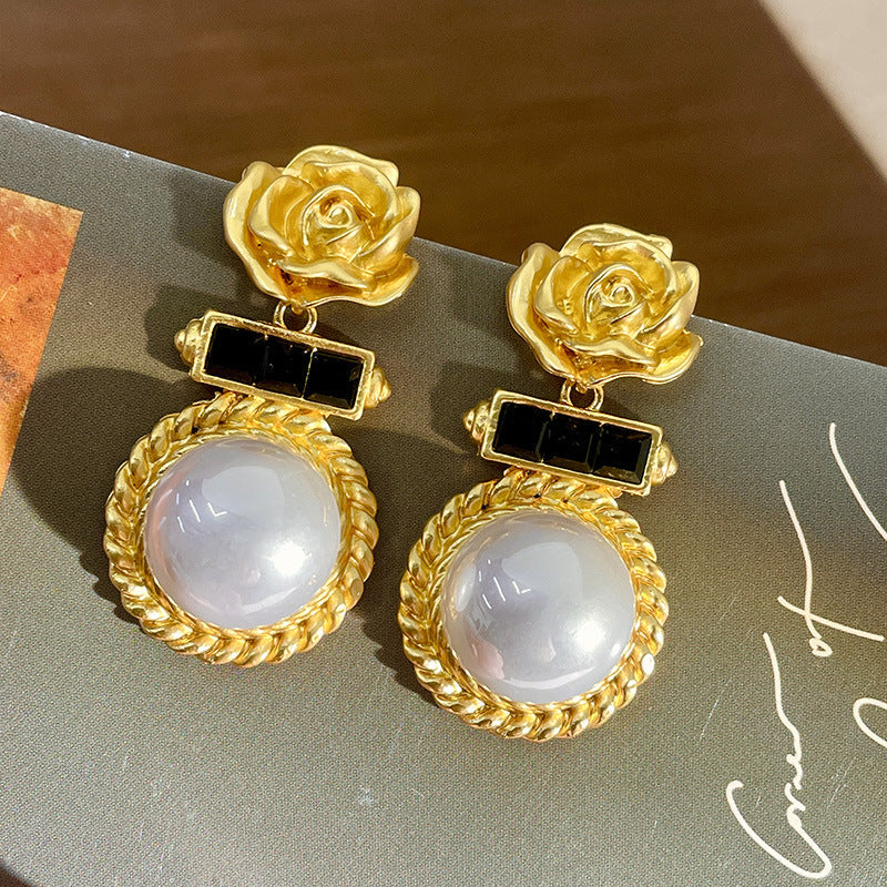 Vintage Gold Pearl Earrings Tassel Stud Earrings No Piercing Ear Clip