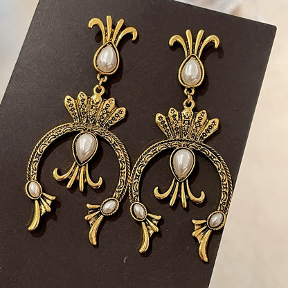 Vintage Gold Pearl Earrings Tassel Stud Earrings No Piercing Ear Clip