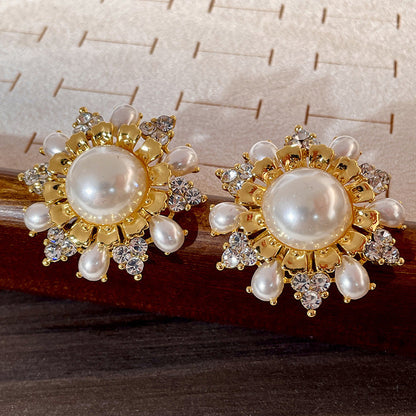 Vintage Gold Pearl Earrings Tassel Stud Earrings No Piercing Ear Clip