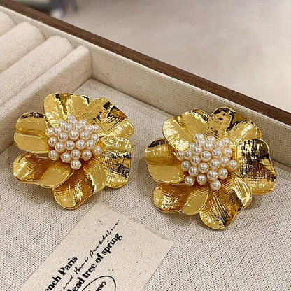 Vintage Gold Pearl Earrings Tassel Stud Earrings No Piercing Ear Clip