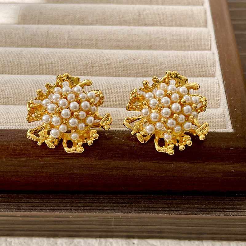 Vintage Gold Pearl Earrings Tassel Stud Earrings No Piercing Ear Clip