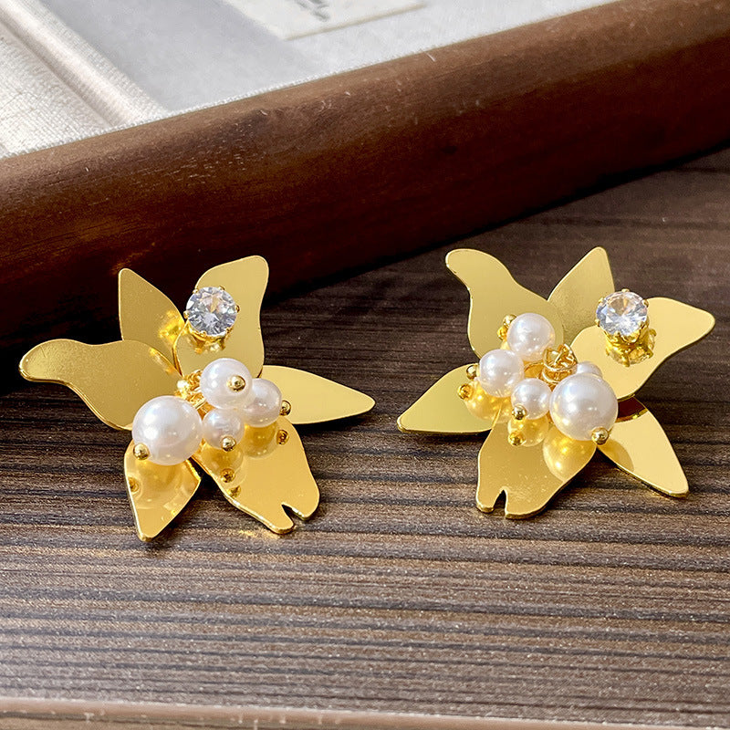 Vintage Gold Pearl Earrings Tassel Stud Earrings No Piercing Ear Clip