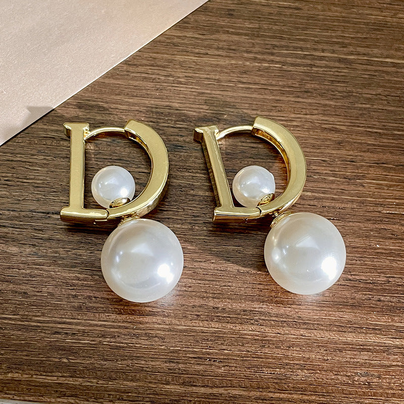 Vintage Gold Pearl Earrings Tassel Stud Earrings No Piercing Ear Clip