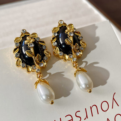 Vintage Gold Pearl Earrings Tassel Stud Earrings No Piercing Ear Clip