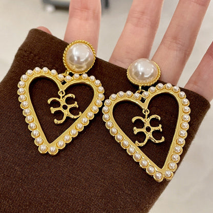 Vintage Gold Pearl Earrings Tassel Stud Earrings No Piercing Ear Clip